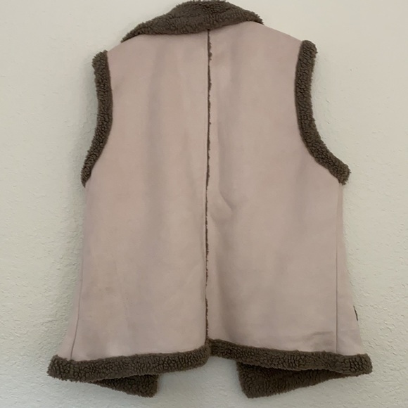 Anthropology Phoebe Sueded Sherpa Vest - Picture 2 of 6